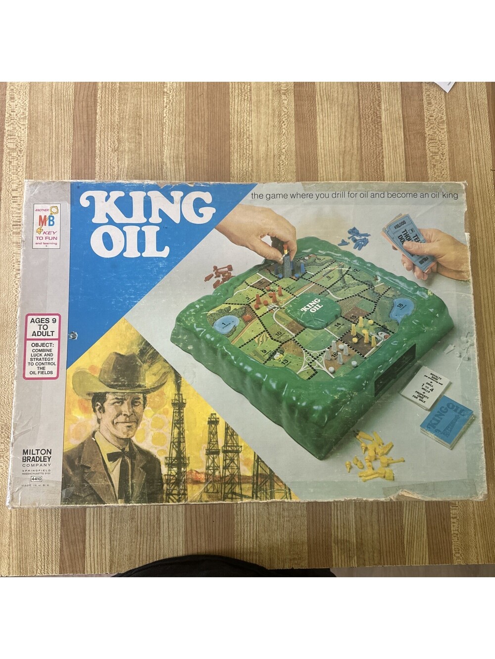 Vintage 1974 King Oil Board Game Milton Bradley Near Complete Parts Read
